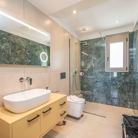 Claire Sami (Kefalonia)